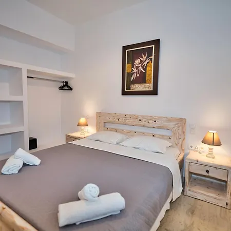 Angira 3* Kamari (Santorini)
